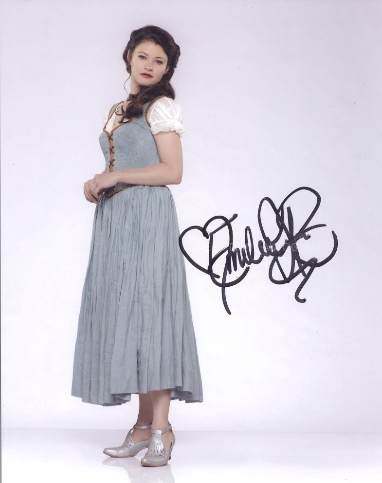EMILIE DE RAVIN as Belle - Once Upon A Time