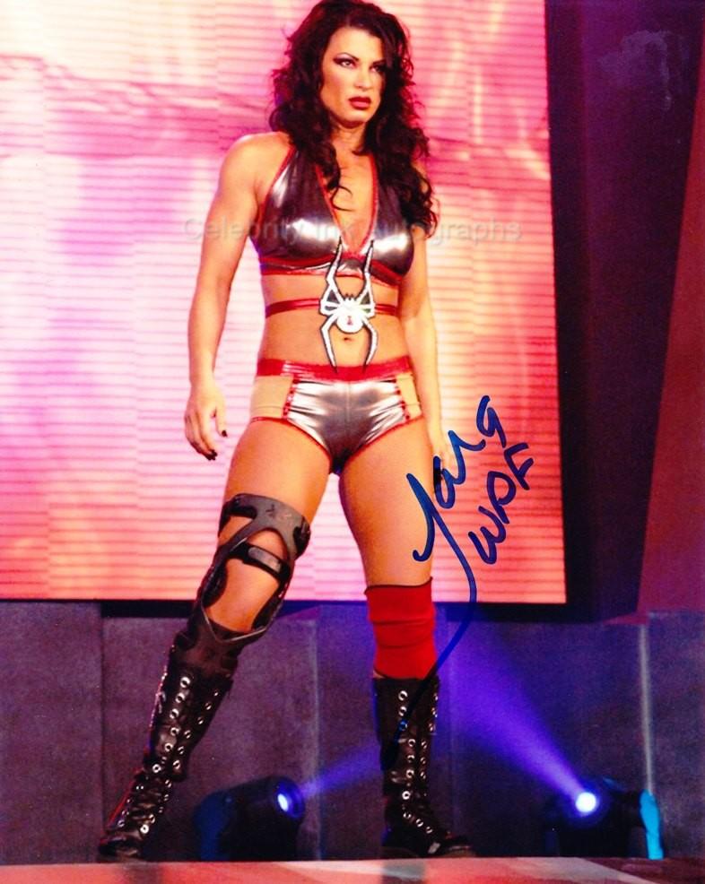 TARA aka Lisa Marie Varon  - WWE / TNA Wrestler