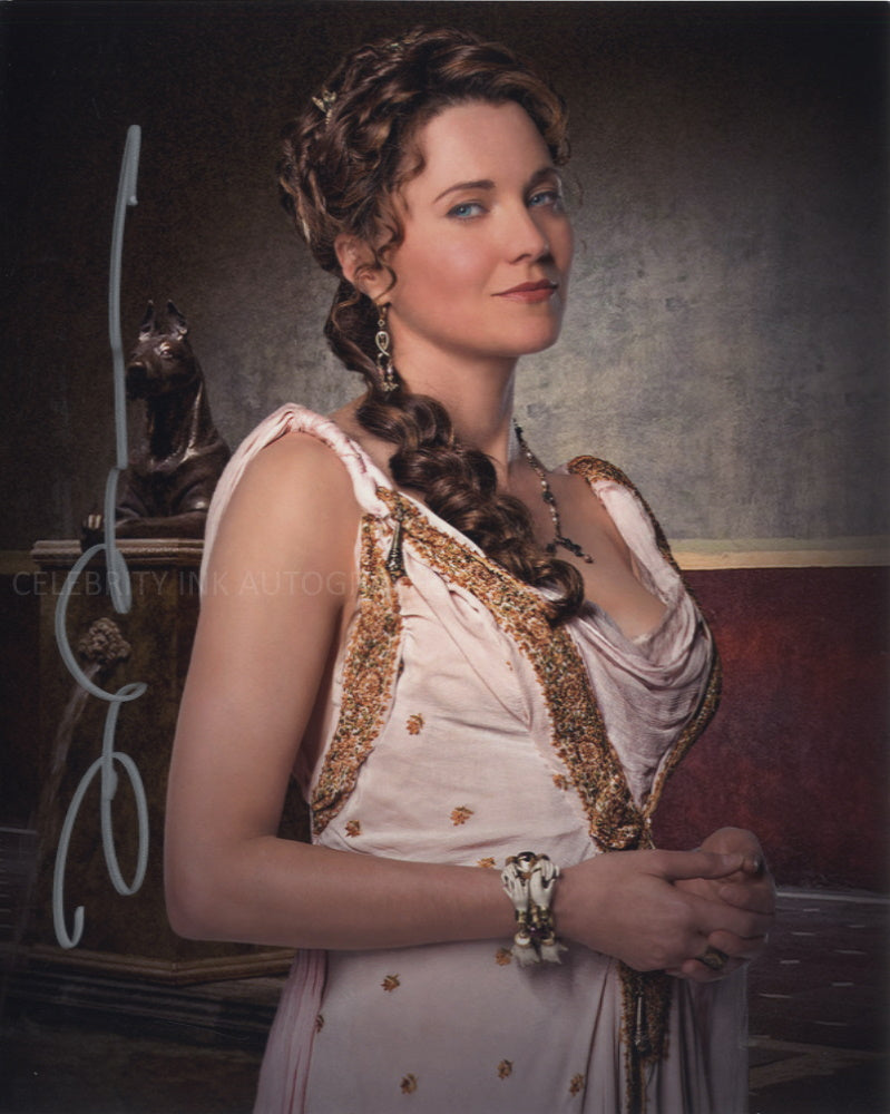 LUCY LAWLESS as Lucretia - Spartacus (TV Series)
