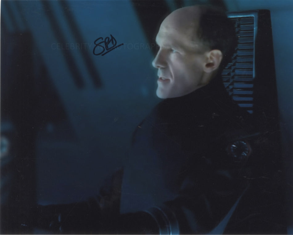 SIMON PAISLEY DAY as General Quinn - Star Wars: Rise Of Skywalker