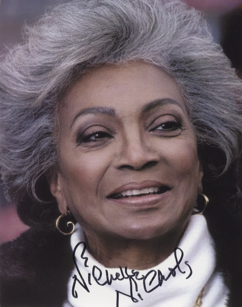 NICHELLE NICHOLS - Hollywood Icon