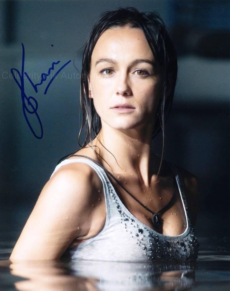 SHARNI VINSON as Tina - Bait