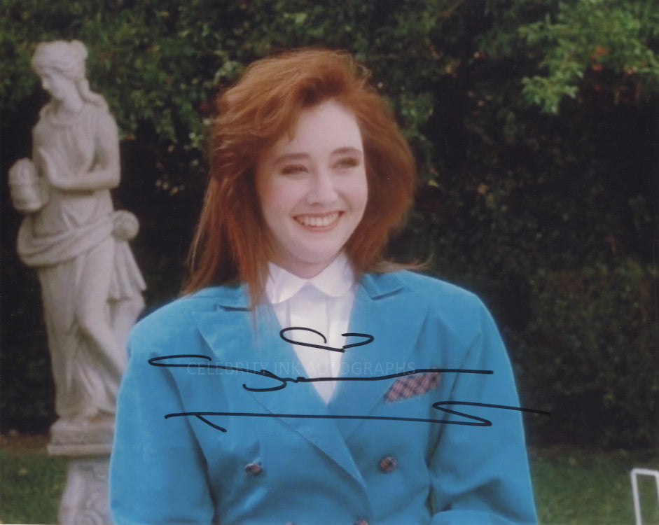 SHANNEN DOHERTY as Heather Duke - Heathers