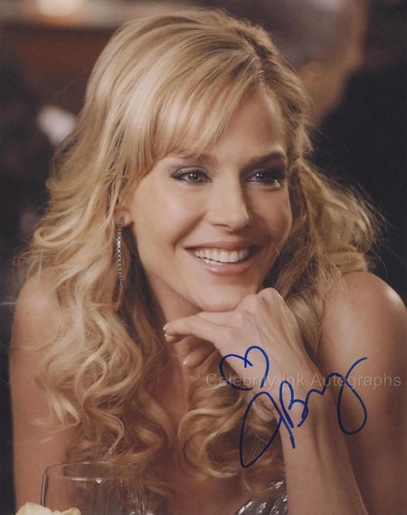 JULIE BENZ as Robin Gallagher - Desperate Housewives