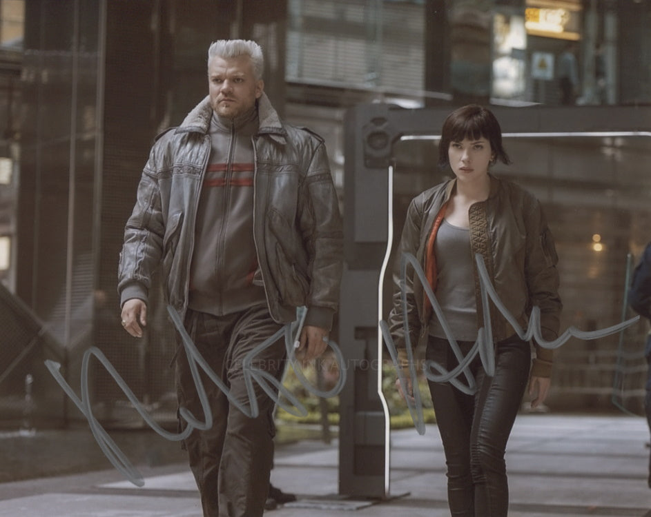 PILOU ASBAEK a Batou - Ghost In The Shell