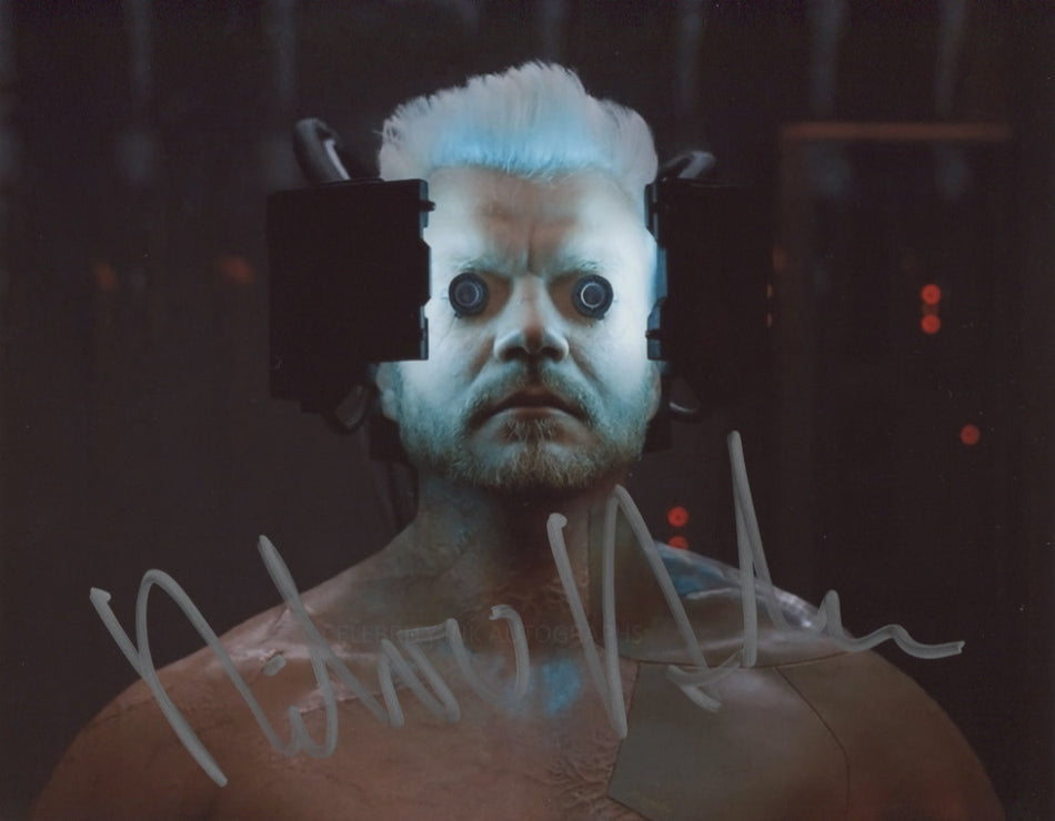 PILOU ASBAEK a Batou - Ghost In The Shell