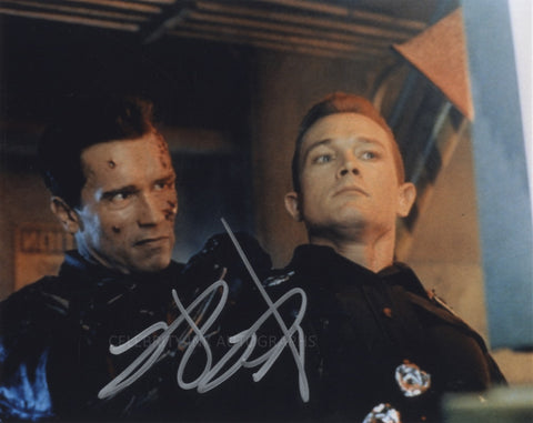 ROBERT PATRICK as the T-1000 - Terminator 2