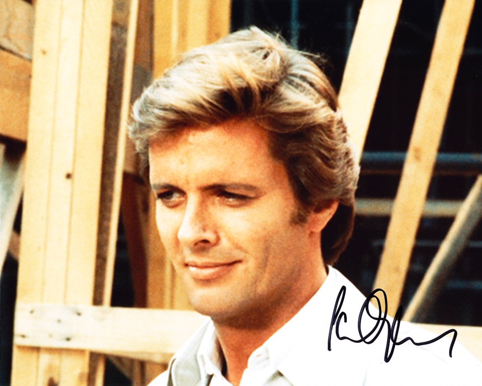 IAN OGILVY as Simon Templar - Return Of The Saint