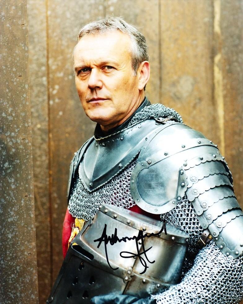 ANTHONY HEAD as Uther Pendragon - Merlin