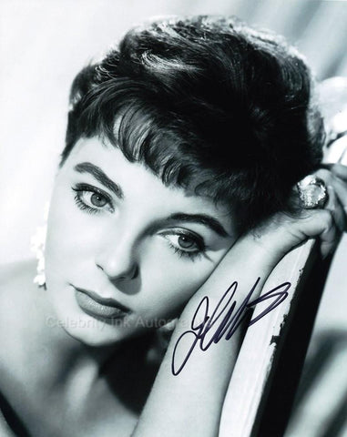 JOAN COLLINS - Hollywood Legend