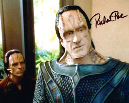 RICHARD POE as Gul Evek  - Star Trek