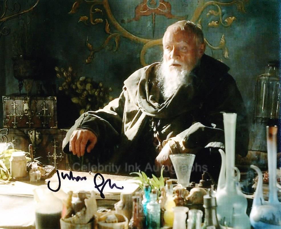 JULIAN GLOVER as Grand Maester Pycelle - Game Of Thrones